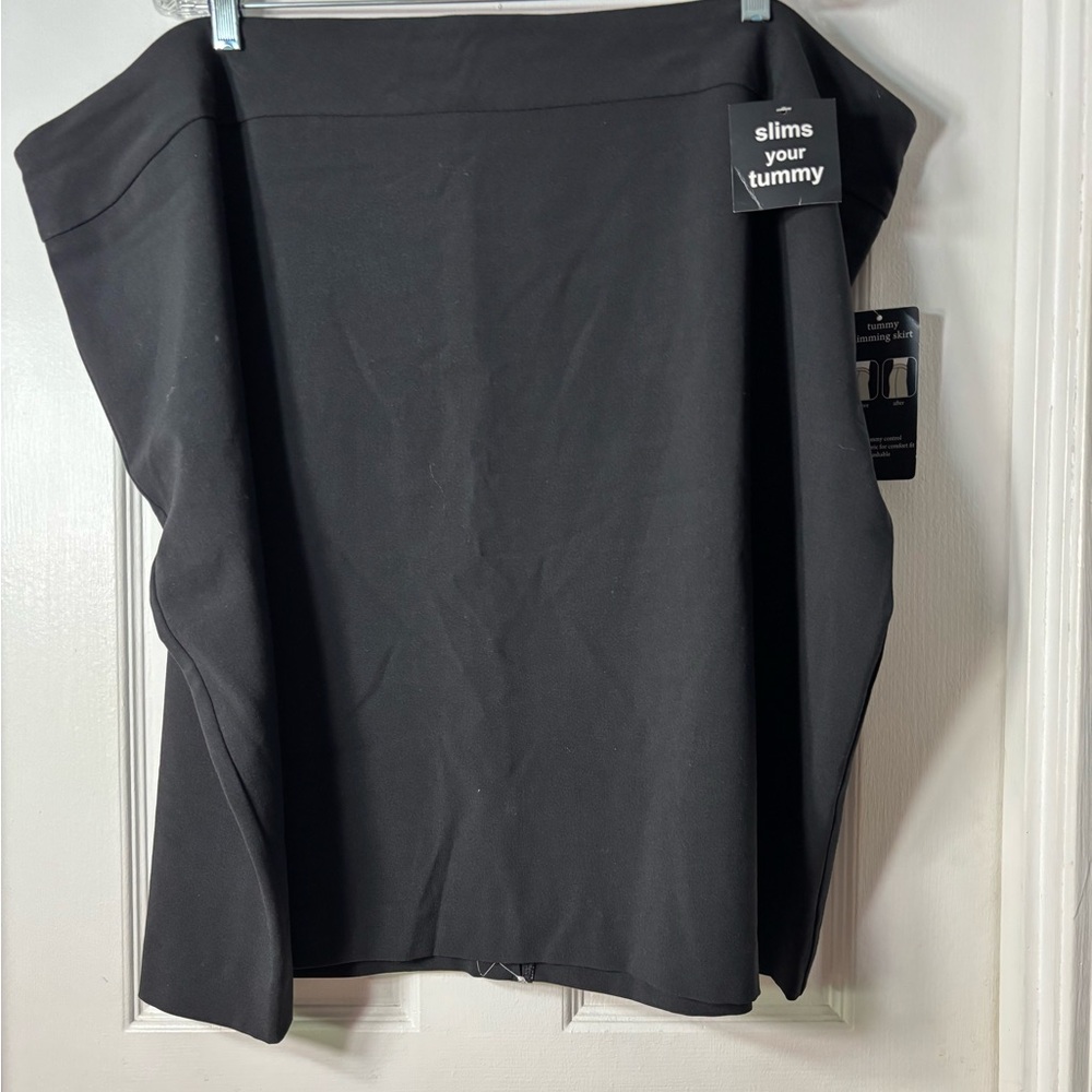 Black Slimming Skirt